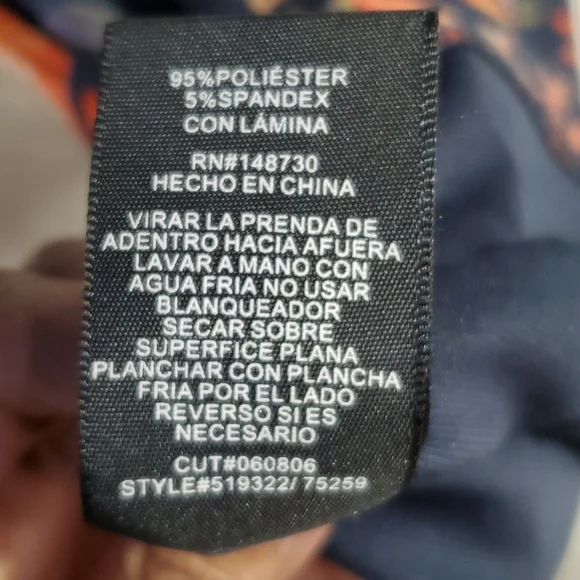 Beige By Eci Sz 4 Floral with Metallic looking flowers. BEAUTIFUL dress - Picture 12 of 15